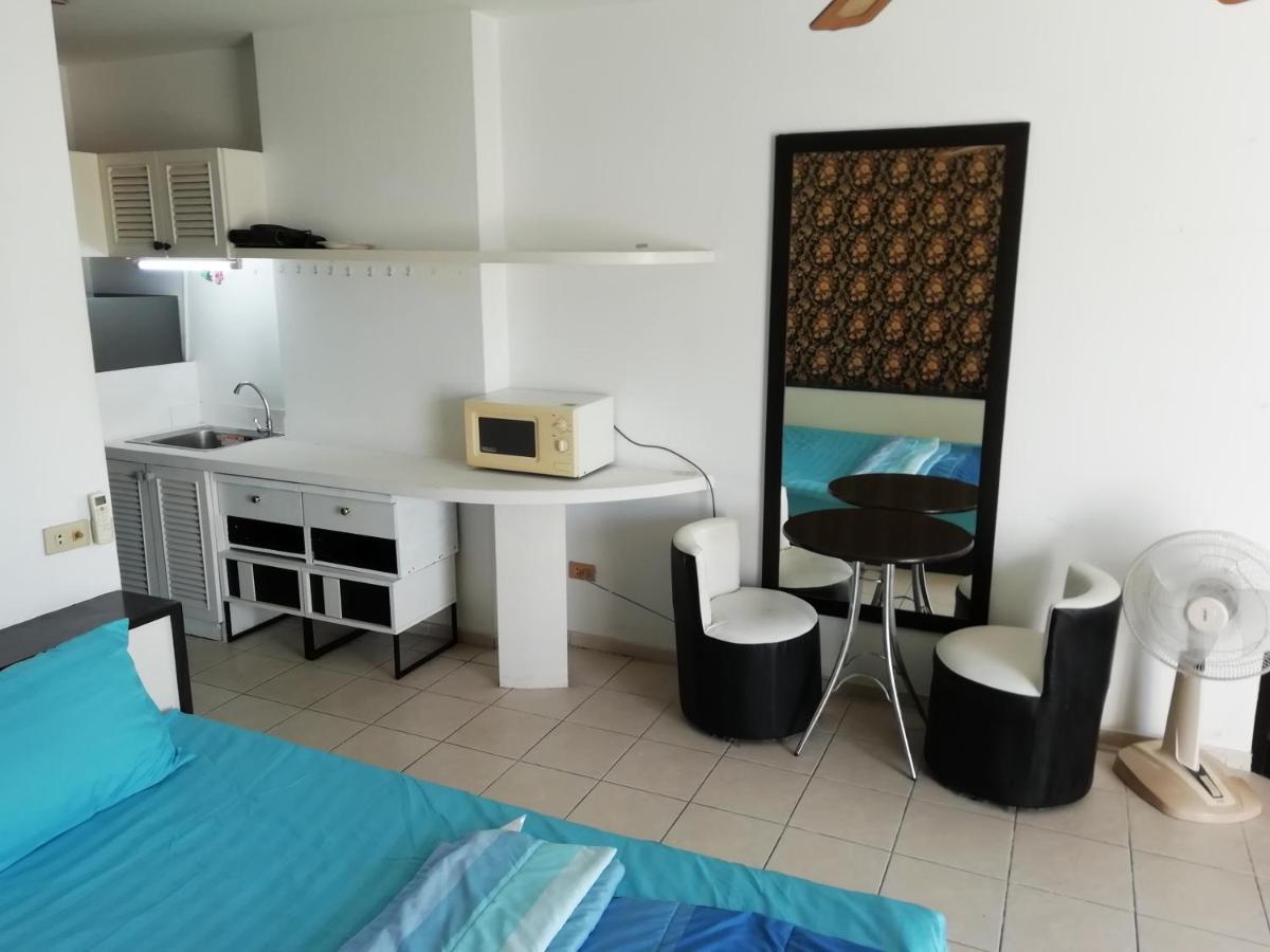 View Talay Condo #1 = Jomtien Call Me +66-8-68409-206 Патая Екстериор снимка