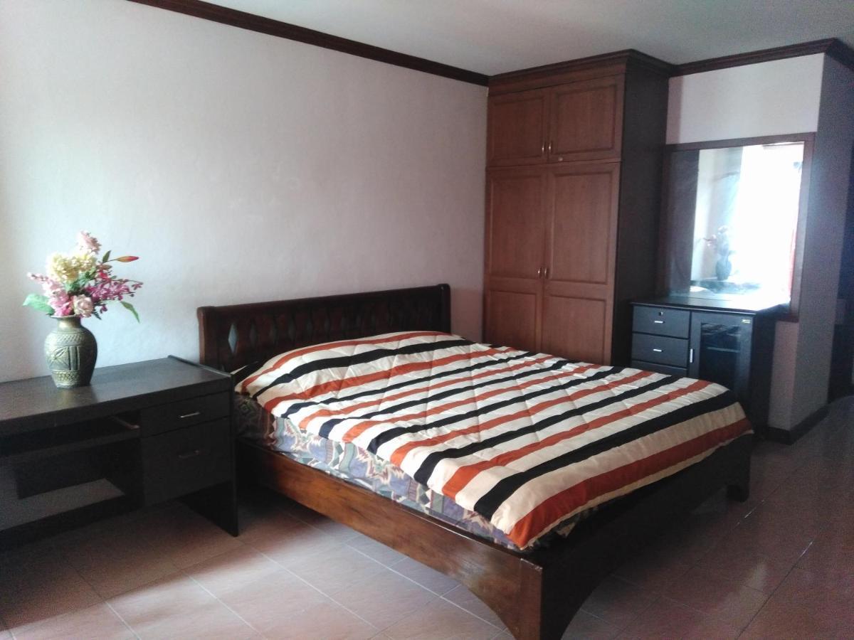 View Talay Condo #1 = Jomtien Call Me +66-8-68409-206 Патая Екстериор снимка